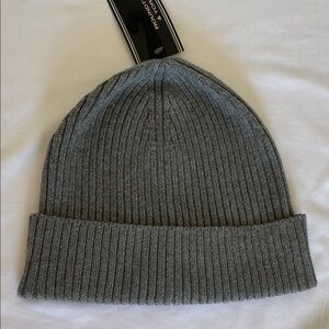 Roundtree & Yorke Charcoal Knit Beanie